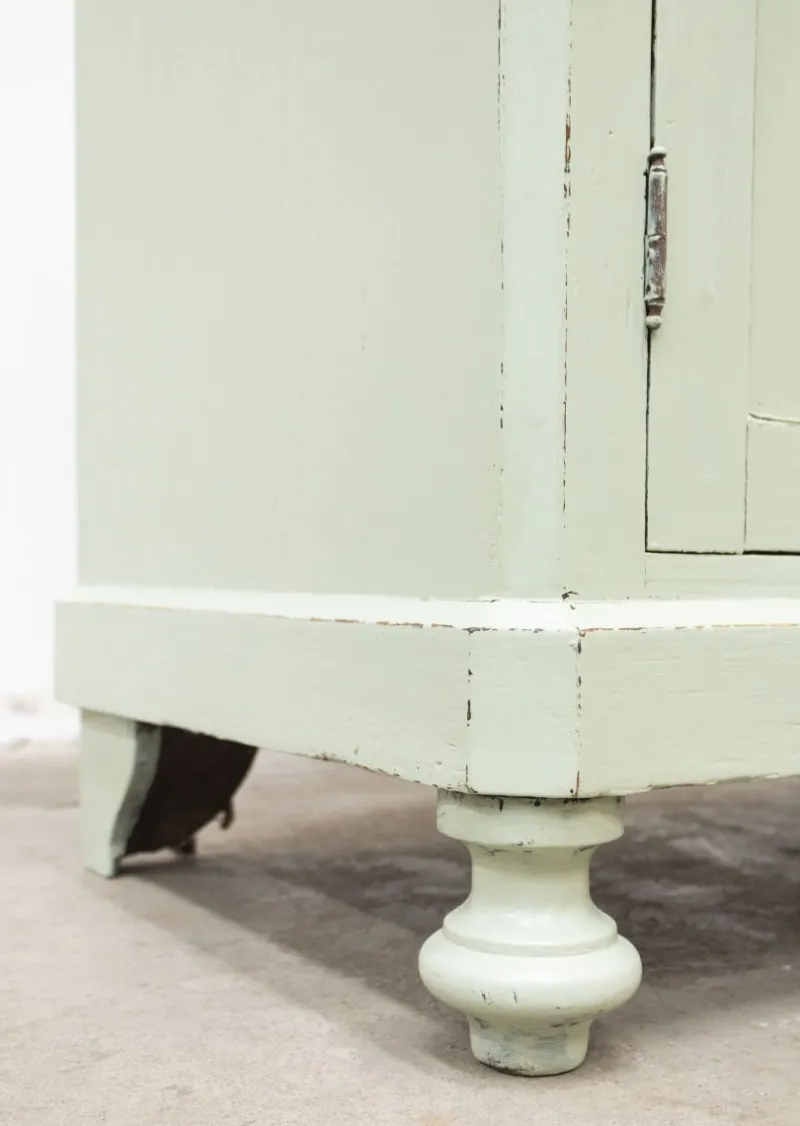 Pamono Antique Sideboard in Fir Wood, 1890s> Sideboards & Buffets