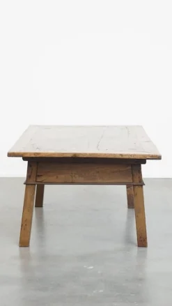 Pamono Antique Southern European Chestnut Coffee Table with Drawer, 18th Century><noscript><img width=