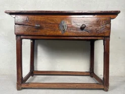 Pamono Antique Spanish Colonial Side Table