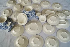 Pamono Antique Staffordshire Pottery Children's Dinner Service Toys Set from Ca 1880-1900, 1885, Set of 26> Dinnerware Accessories