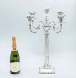 Sale Pamono Antique Sterling Silver Five-Light Corinthian Column Candelabra from Goldsmiths & Silversmiths, London, 1925