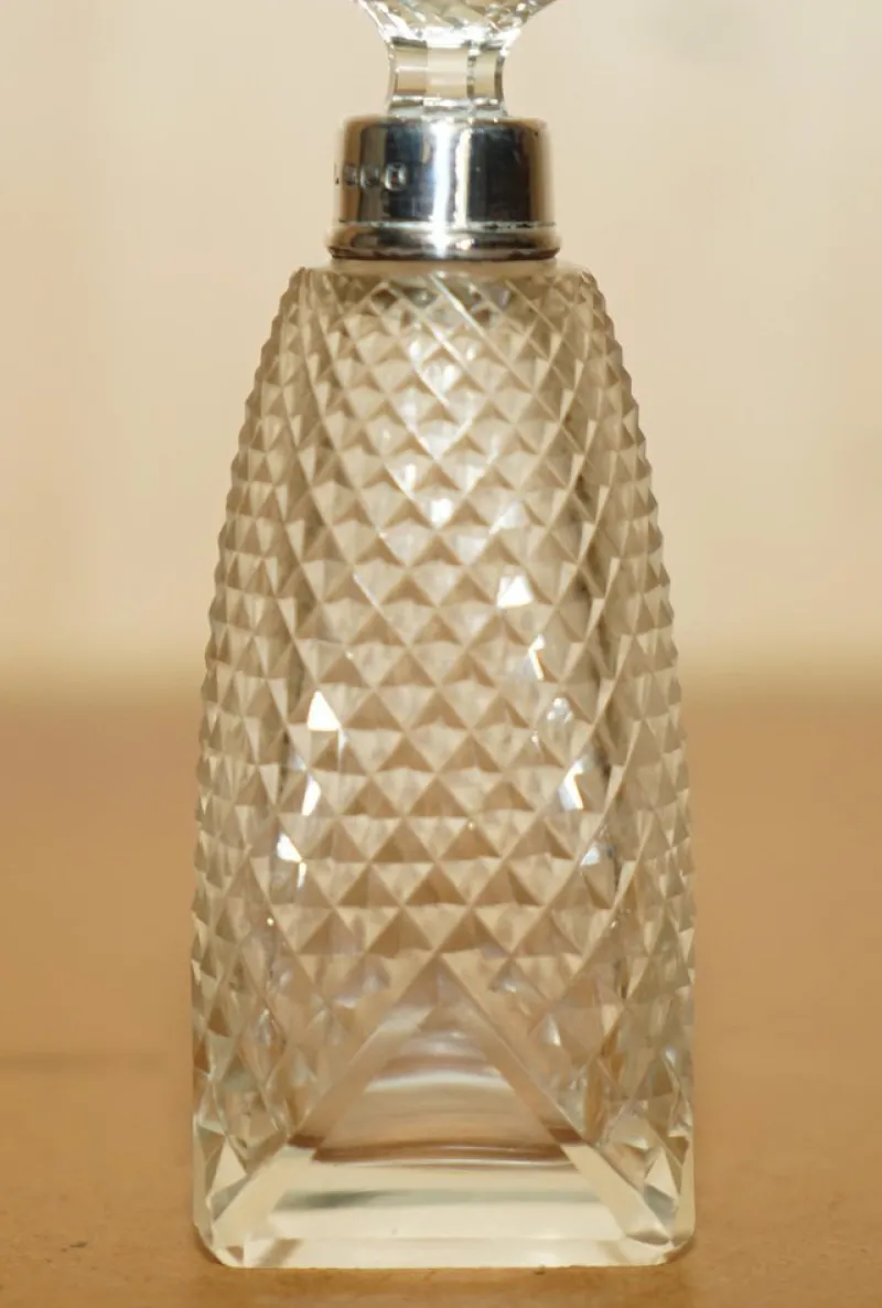 Pamono Antique Sterling Silver Perfume Bottle in Cut Glass Crystal, 1890> Bottles, Carafes & Jugs