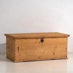Outlet Pamono Antique Storage Trunk, 1920s