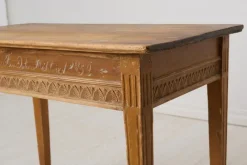 Pamono Antique Swedish Gustavian Console Table with Carved Decor><noscript><img width=