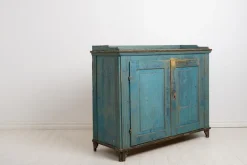 Pamono Antique Swedish Gustavian Blue Painted Country Sideboard><noscript><img width=