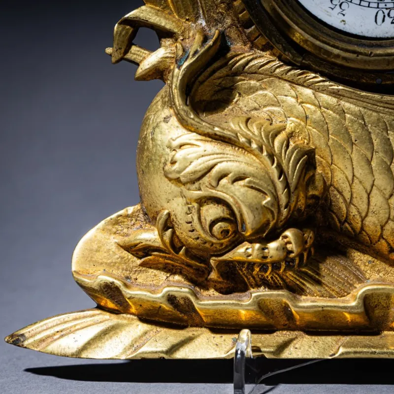 Pamono Antique Table Clock with Dolphin, 1830> Clocks