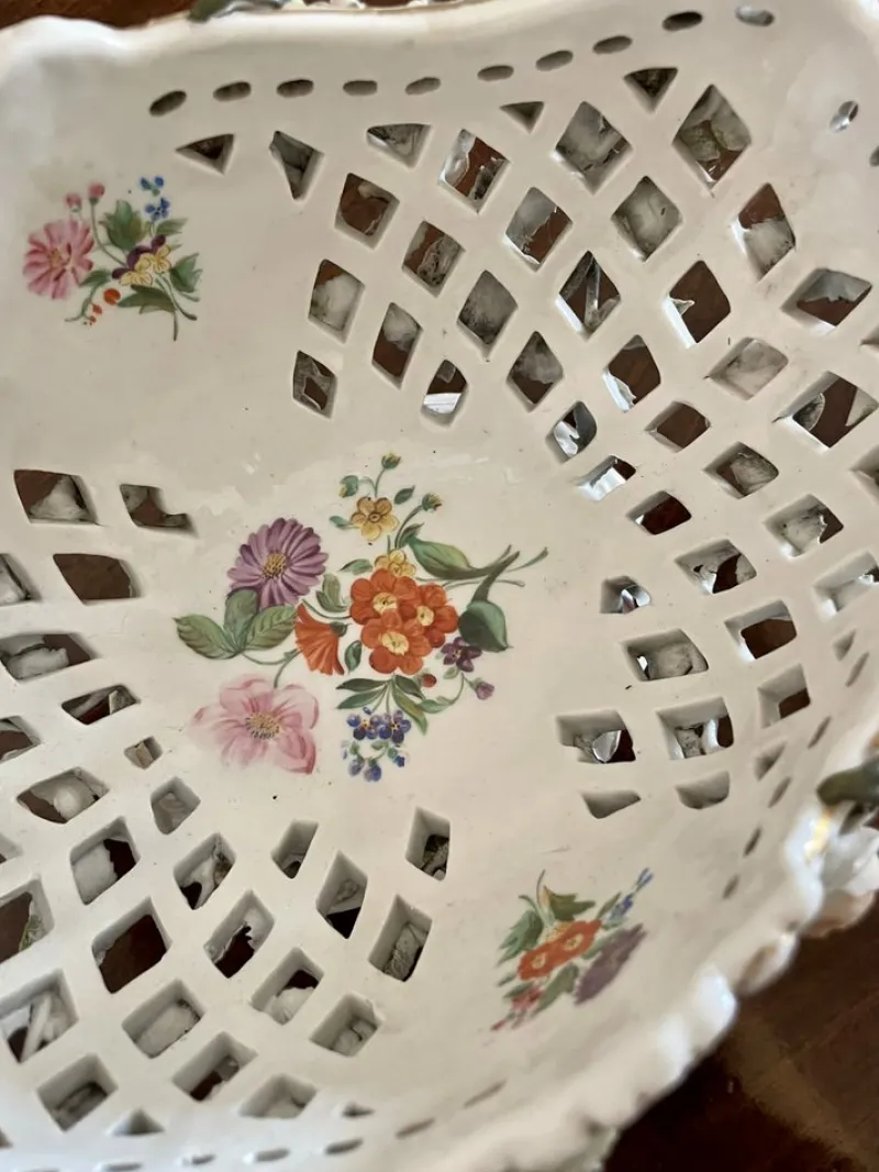 Hot Pamono Antique 19th Century Meissen Work Basket Dish, 1880s