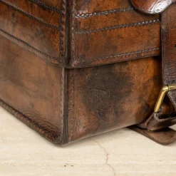 Pamono Antique 19th Century Victorian Leather Suitcase with Painted Crest, 1850s><noscript><img width=