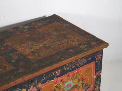 Pamono Antique Trunk with Floral Motifs, 1870s> Trunks Crates & Baskets