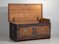 Pamono Antique Trunk with Floral Motifs, 1870s><noscript><img width=