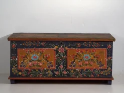 Pamono Antique Trunk with Floral Motifs, 1870s><noscript><img width=