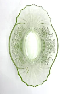 Sale Pamono Antique Uranium Glass Bowl with Vine Leaf Motif, 1890s