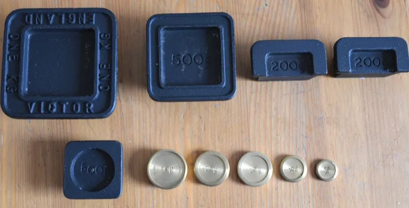 Pamono Antique Victor Scale by Robert Welch> Electronics
