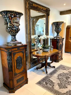 Sale Pamono Antique Victorian Amboyna and Carved Ebony Pedestals, 1850, Set of 2