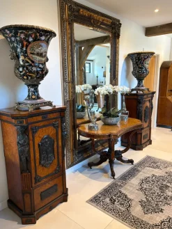 Sale Pamono Antique Victorian Amboyna and Carved Ebony Pedestals, 1850, Set of 2