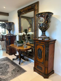 Sale Pamono Antique Victorian Amboyna and Carved Ebony Pedestals, 1850, Set of 2