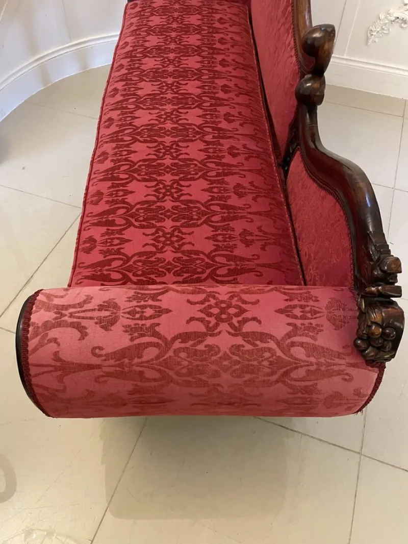 Online Pamono Antique Victorian Carved Mahogany Chaise Lounge, 1860