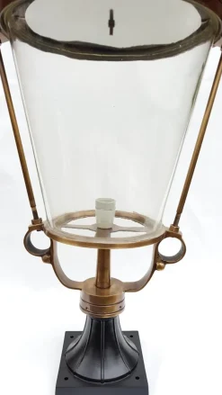 Pamono Antique Victorian Classic Copper Pillar Lamp Lantern on Base Outdoor Lamp><noscript><img width=