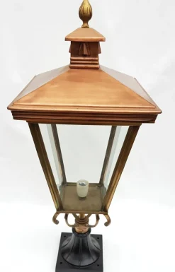 Pamono Antique Victorian Classic Copper Pillar Lamp Lantern on Base Outdoor Lamp><noscript><img width=