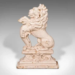 Discount Pamono Antique Victorian English Cast Iron Heraldic Lion Doorstop, 1890s