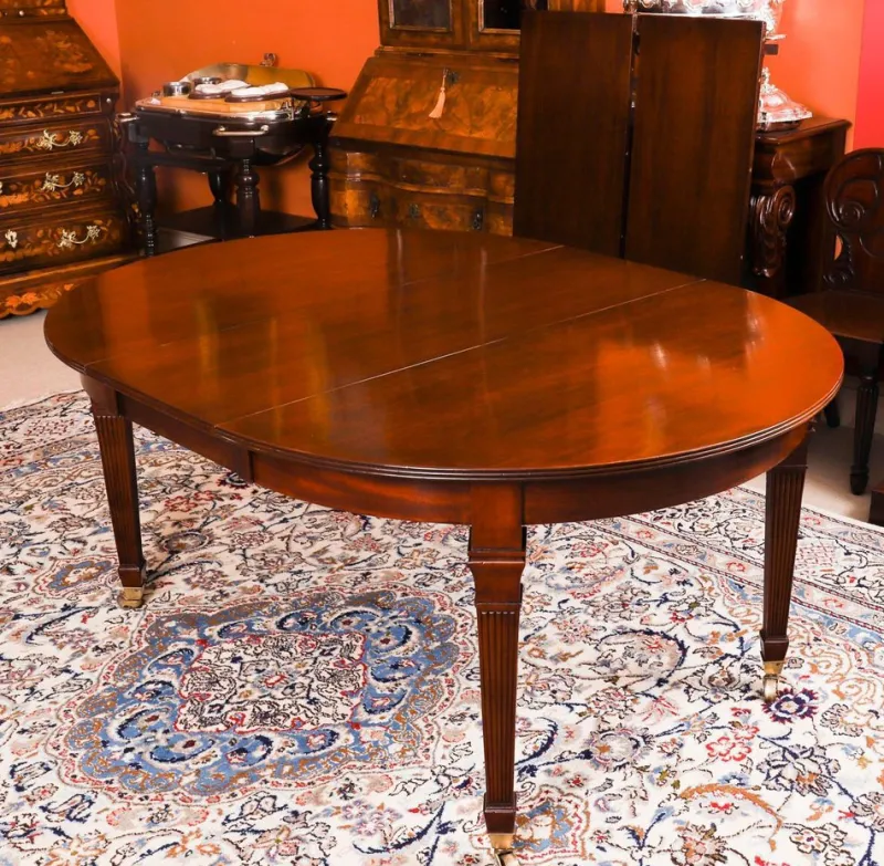 Sale Pamono Antique Victorian Extending Dining Table and Swagback Chairs, 1890s, Set of 9