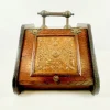 Pamono Antique Victorian Oak and Brass Coal Scuttle, 19th Century> Fireplaces And Mantels