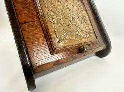 Pamono Antique Victorian Oak and Brass Coal Scuttle, 19th Century><noscript><img width=