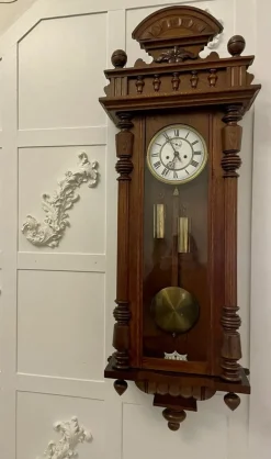 Best Pamono Antique Victorian Quality Carved Oak Vienna Wall Clock, 1860