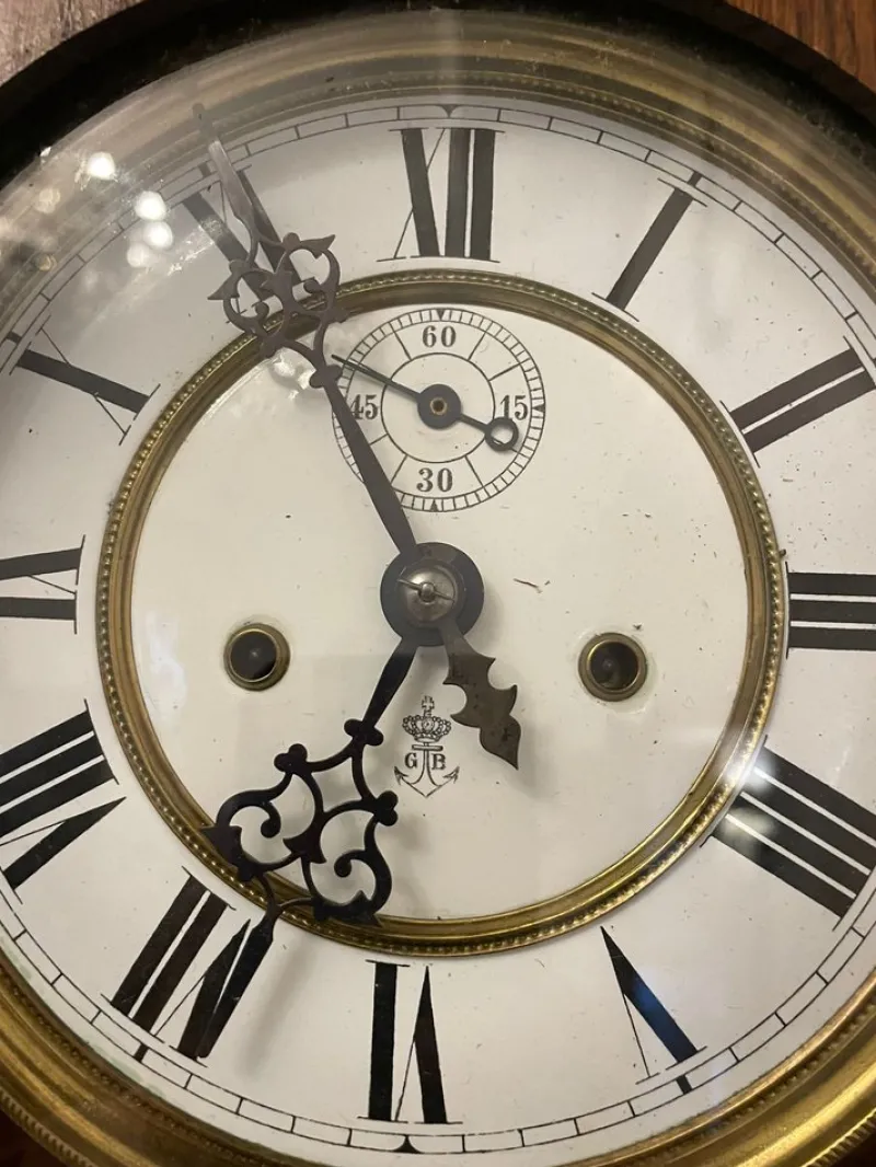Best Pamono Antique Victorian Quality Carved Oak Vienna Wall Clock, 1860