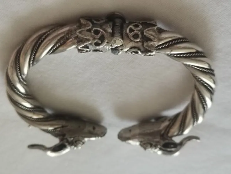 New Pamono Antique Victorian Silver Ram's Head Bracelet