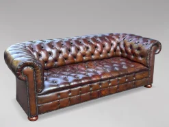 Pamono Antique Victorian Three-Seater Chesterfield Sofa in Leather, 1890><noscript><img width=