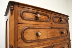 Best Pamono Antique Walnut Chest of Drawers, 1830s