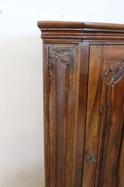 Outlet Pamono Antique Walnut Corner Cabinets, 1600s, Set of 2