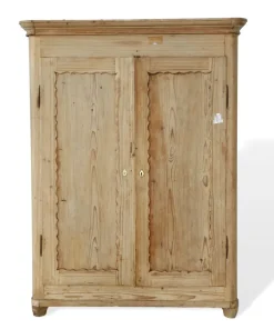 Pamono Antique Wardrobe in Fir Wood> Cabinets & Wardrobes
