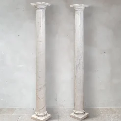 Pamono Antique White Marble Columns or Pedestals, Set of 2> Pedestals And Columns