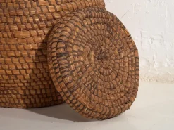 Pamono Antique Wicker Basket with Lid, 1920s><noscript><img width=