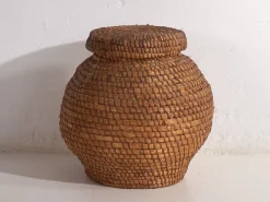 Pamono Antique Wicker Basket with Lid, 1920s><noscript><img width=