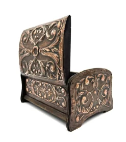 Pamono Antique Wooden Box with Floral Copper Fittings, 1890s><noscript><img width=