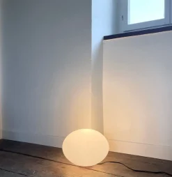 Pamono Apo 32 Lamp by One Foot Taller><noscript><img width=