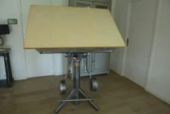 Hot Pamono Architect Table, 1970s
