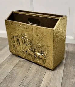 Discount Pamono Art Deco Beaten Brass Magazine Rack in Brass, 1920s