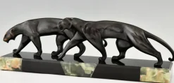 Pamono Art Deco Bronze Panther Sculpture by Michel Decoux in Bronze, 1920s><noscript><img width=