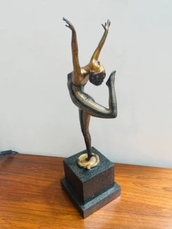 Pamono Art Deco Bronze Sculpture by Otto Poertzel, 1920s> Art Nouveau|Art Deco