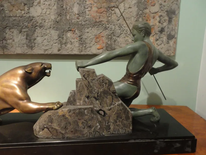 Pamono Art Deco Bronze Sculpture by Brault, 1920s> Art Deco