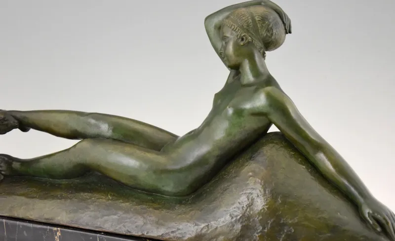 Pamono Art Deco Bronze Sculpture by Georges Gori for La Pointe Editeur, 1930s> Art Deco