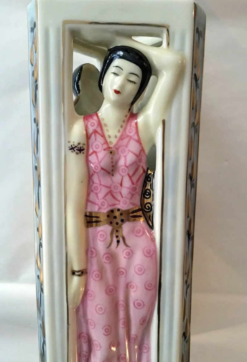 Pamono Art Deco Ceramic Sculpture> Art Deco