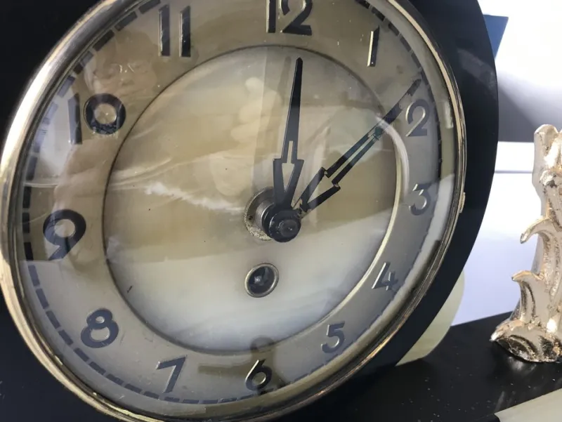 Outlet Pamono Art Deco Clock in Marble and Brass, 1930s