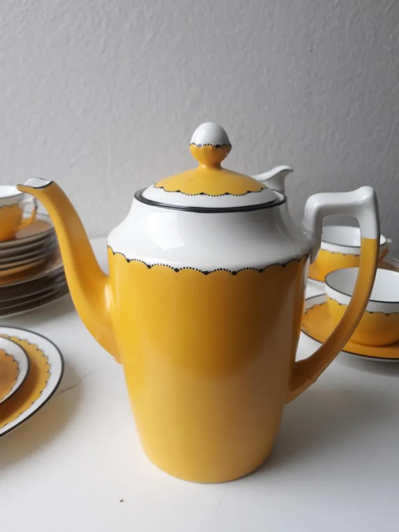 Pamono Art Deco Coffee Service in Porcelain from Suisse Langenthal, Switzerland, 1930s, Set of 22> Coffee & Tea Service