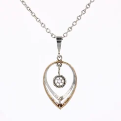 Pamono Art Deco Diamonds 18 Karat White Yellow Gold Pendant, 1920s><noscript><img width=