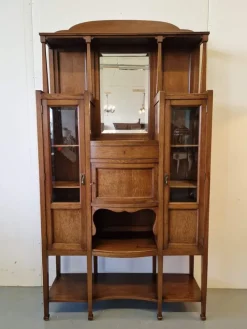 Hot Pamono Art Deco Display Cabinet in Oak